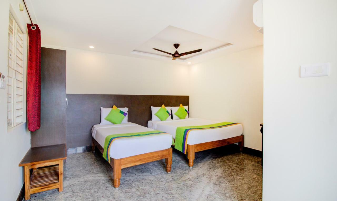 Treebo Sls Grand Hotell Tirupati Eksteriør bilde