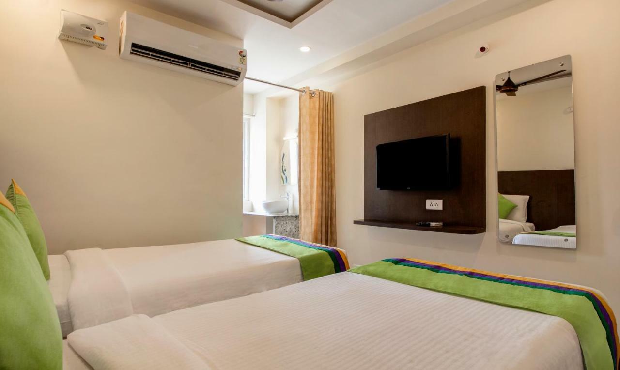 Treebo Sls Grand Hotell Tirupati Eksteriør bilde