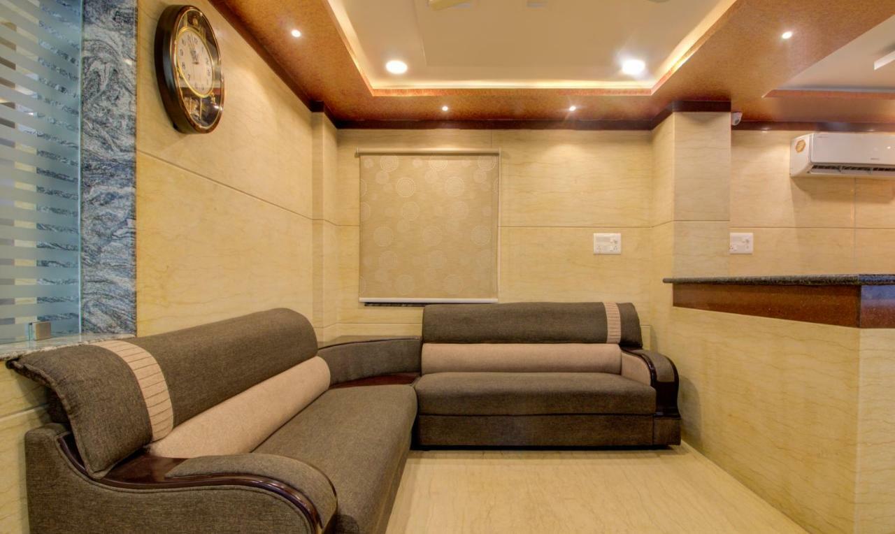 Treebo Sls Grand Hotell Tirupati Eksteriør bilde